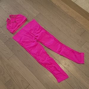 Fashion nova workout set